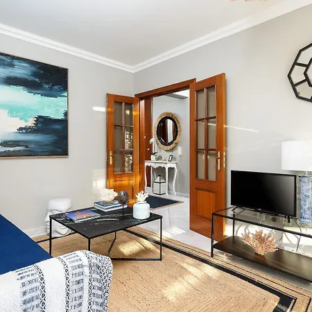 Apartamento Spacious&bright2bedroom Near Beaches,sleeps 6 *