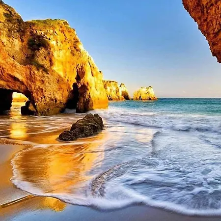 Διαμέρισμα Spacious&bright2bedroom Near Beaches,sleeps 6