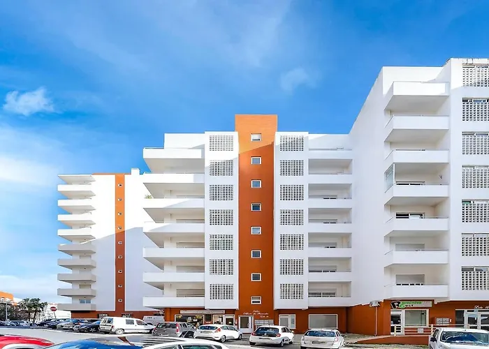 Spacious&bright2bedroom Near Beaches,sleeps 6 * ポルティマン