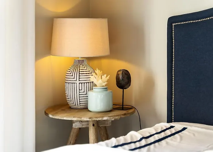 Spacious&bright2bedroom Near Beaches,sleeps 6 * ポルティマン